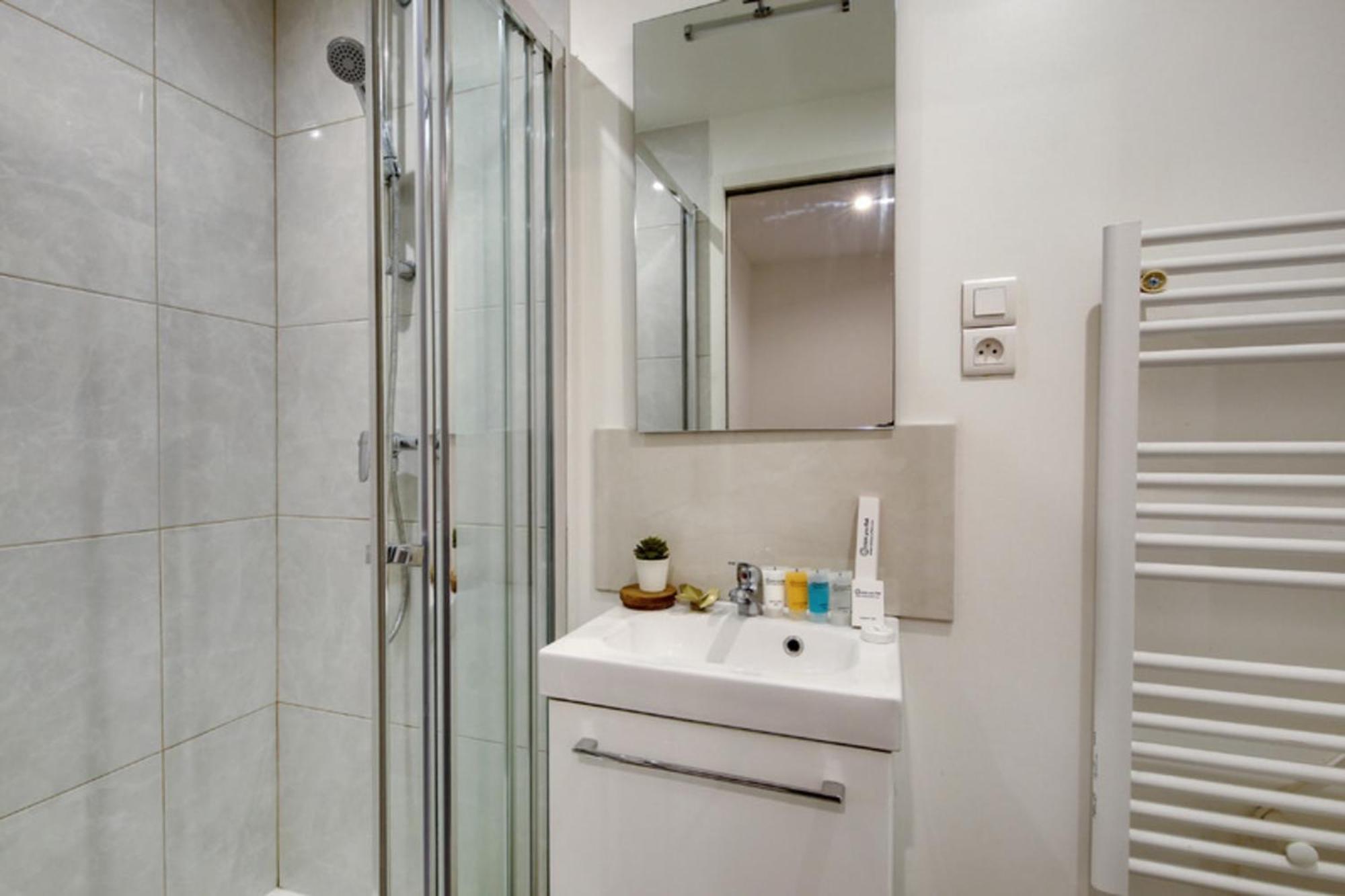 250 Suite Sainte - Superb Apartment In Párizs Kültér fotó